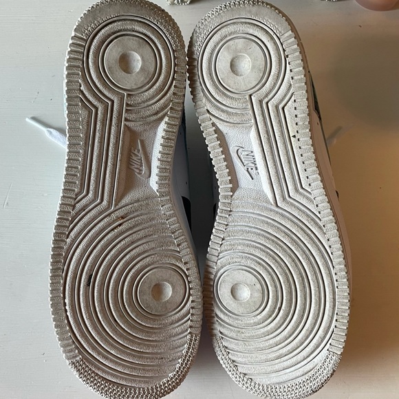 Nike Air Force 1 Painted - Picture 4 of 5